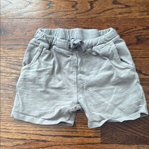 Rylee + Cru Gray Relaxed Fit Shorts with Elastic Waistband